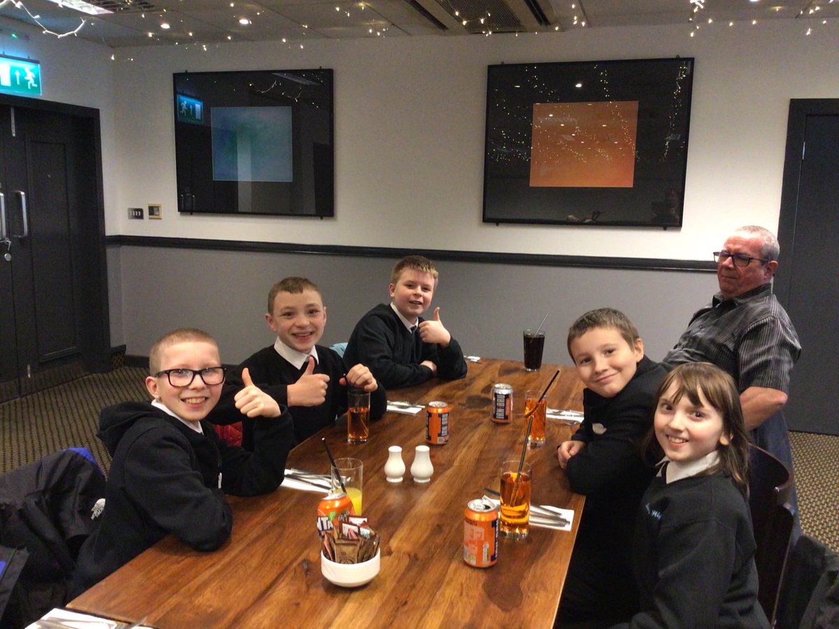 DHS_Wellbeing's tweet photo. A few photos today of our Xmas lunch at the Park hotel. Fantastic time had by all #dennyhighschool #ailsachristie https://t.co/enZ9LkNwna