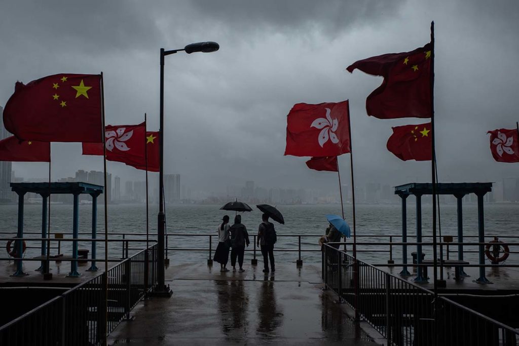 UB22_China's tweet photo. 🚨 L'1 de juliol de 1997 vam aconseguir recuperar Hong Kong, fins aquell dia territori ocupat per @UB22_RegneUnit. Finalment, van ser deslligats de les mans occidentals i va tornar a formar part, com a regió administrativa especial, de la República Popular Xinesa. https://t.co/XWtgIcXGfV
