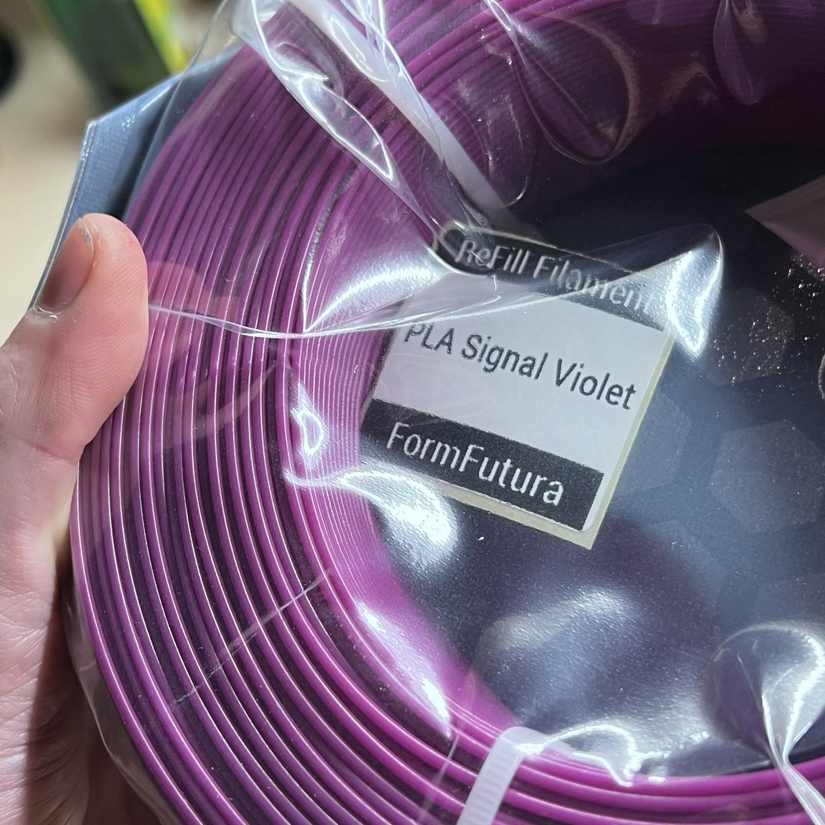 grafitomi's tweet photo. My buddies at @Formfutura sent over some good stuff.
Love the looks and the spool design! #3dprinting #ePLA https://t.co/hVtWwXEIP8