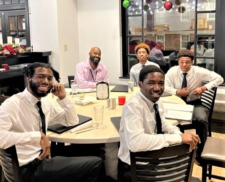RCCCedu's tweet photo. Students who participated in “The Modern Gentleman: The Art of Etiquette” workshops enjoyed using the skills they learned during dinner at a local restaurant. The learning series is part of our Minority Male Success Initiative. #NavigationNation https://t.co/mEzHLcIECD