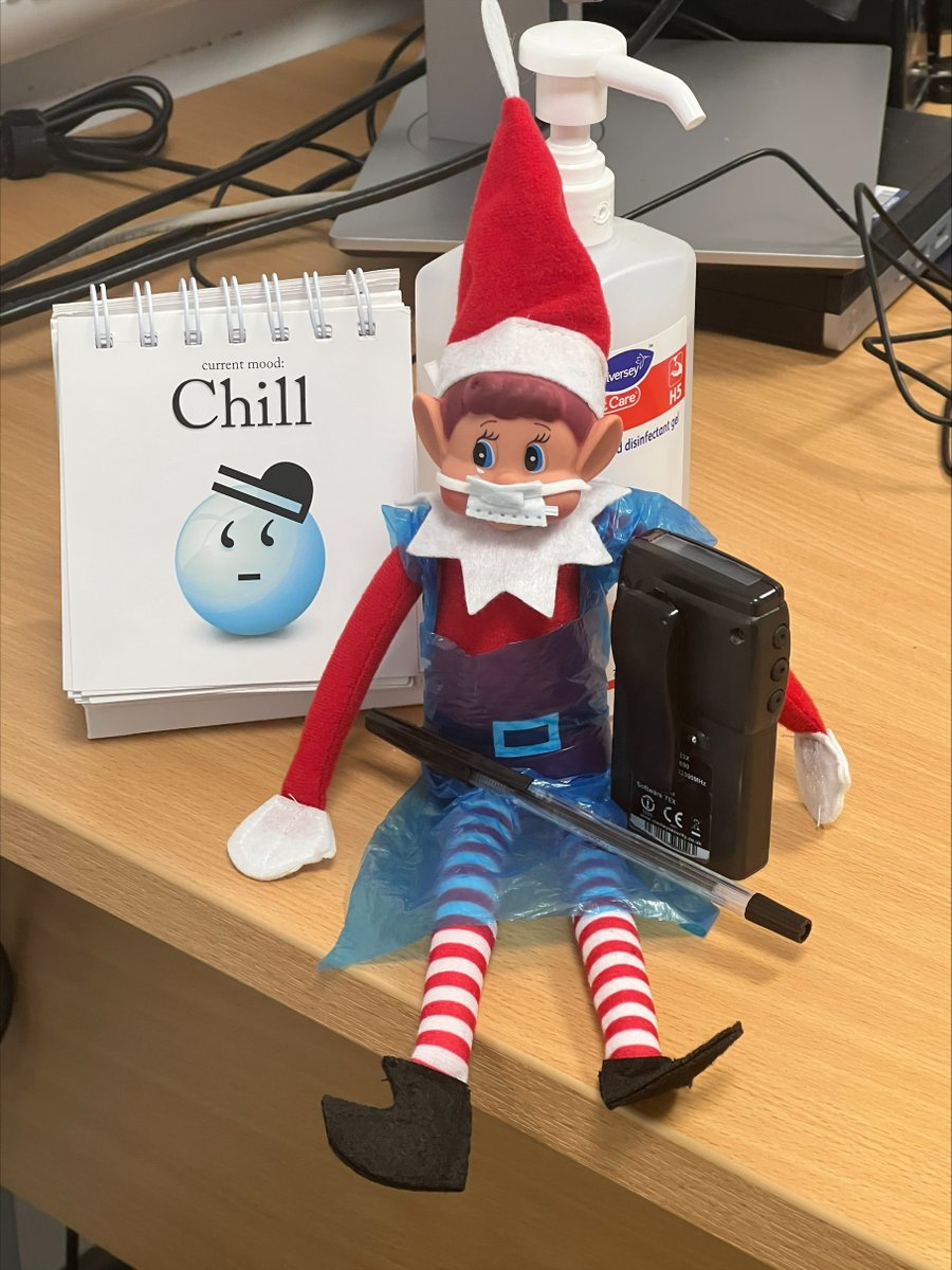 Stitches the elf has been feeling chill in the Emergency Hub today! #elfontheshelf #nhsgrampian #perioperative #nhsgtheatreacademy #proudtobenhsg 💙🎄