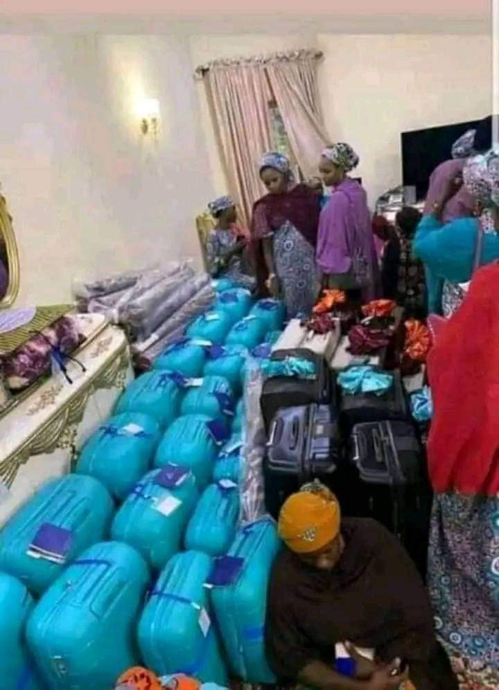 Nazeephie's tweet image. Hauka ko Hankali ? 🤔