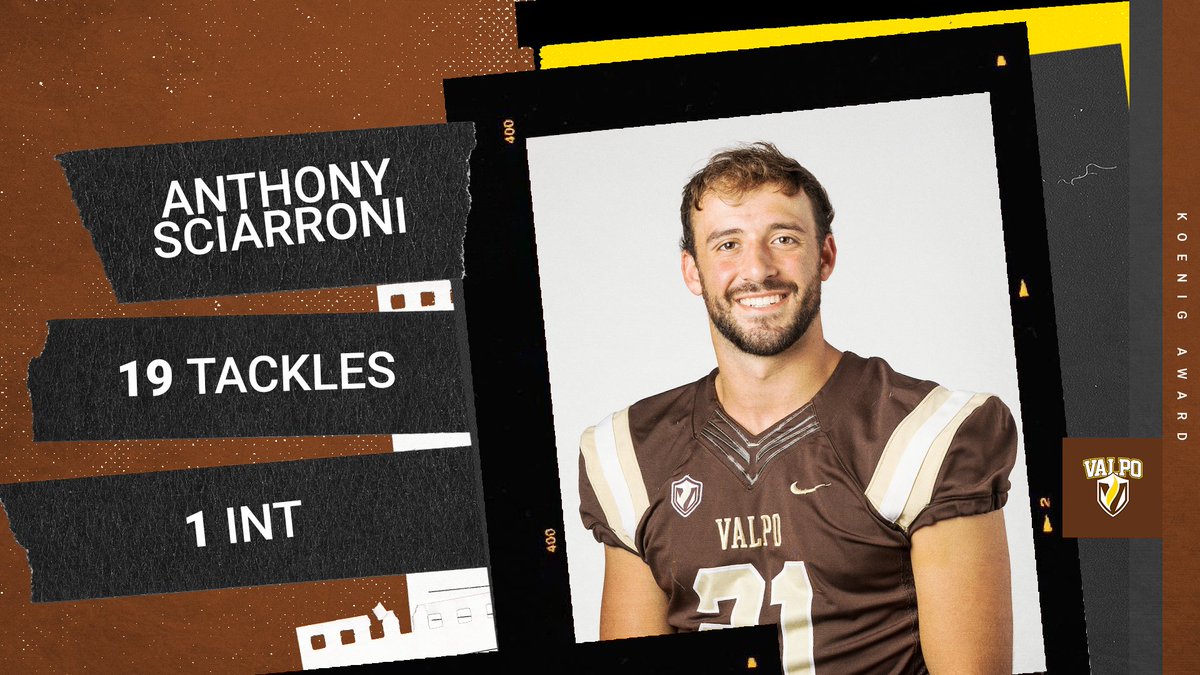 valpoufootball's tweet photo. 2022 TEAM AWARDS 

🤝 @ATsciarroni8, Koenig Award 
4️⃣ @SoloDavis10, Four-Year Man Award 
🌪️ @BenHines3, Outstanding Hitter Award 
🙌 @Esa_614, Most Inspirational Player Award 

#GoValpo https://t.co/mZv08RqPmx