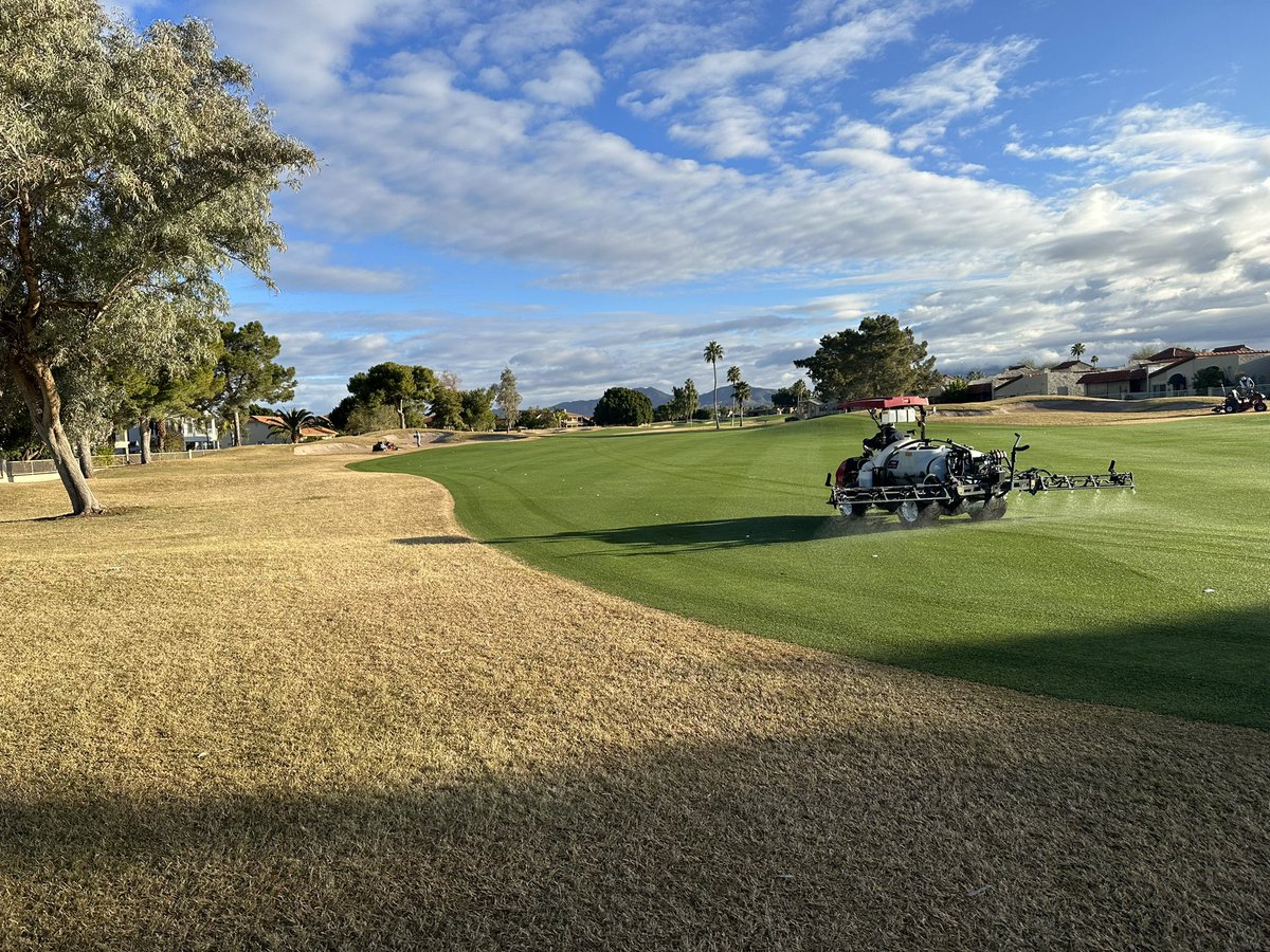 Mmolton21's tweet image. First Winter season application to injure existing Bermuda grass in fairways. #Prograss with some Poa Annua control as a bonus!