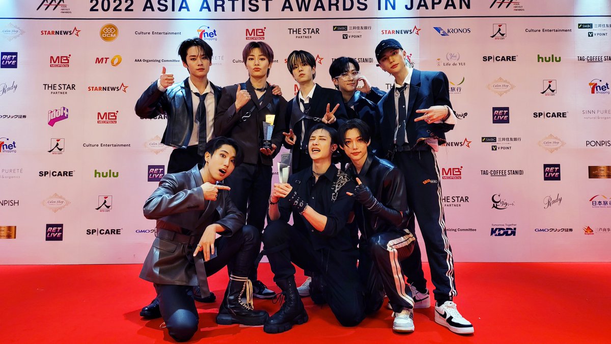 Image for [Ski Keeper] Today with 2022 AAA!🤟 From the AAA Best Choice Award to the more meaningful gift to SKZ, the AAA Grand Prize 'Album of the Year' 🎁! Proud Skiz and Stay🥹💚 Thank you! 💗You Make Stray Kids STAY💗 StrayKids Stray Kids 2022AAA AAA YouMakeStrayKidsStay https://t.co/juyTa7rk10