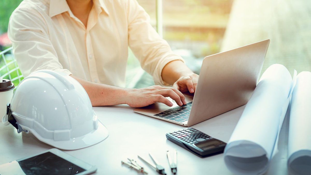 Building contracts outline how house owners pay for work finished by contractors on a development undertaking. One of the vital well-liked contracts is known as a fixed-price contract or lump sum contract, the place a contract defines what shall be

projectsoftwarebest.com/when-to-use-on…