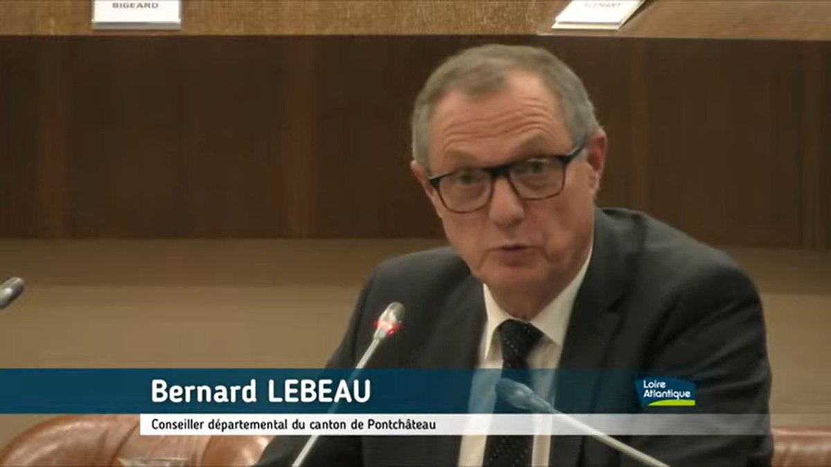 44aGauche's tweet photo. #DirectLA Bernard Lebeau : « Le Service départemental d’incendie et de secours prend toute sa place dans la politique de solidarités internationales. L’engagement et la solidarité de nos pompiers vont bien au-delà de nos frontières, nous pouvons en être fiers. » #LoireAtlantique https://t.co/IFQgNhe84n