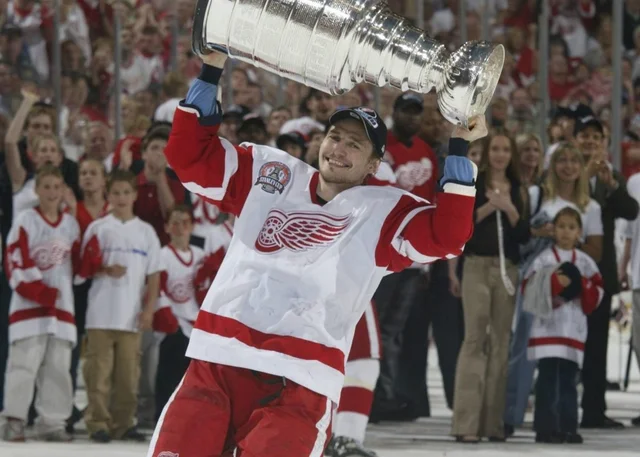 Happy 53rd birthday to Sergei Fedorov   