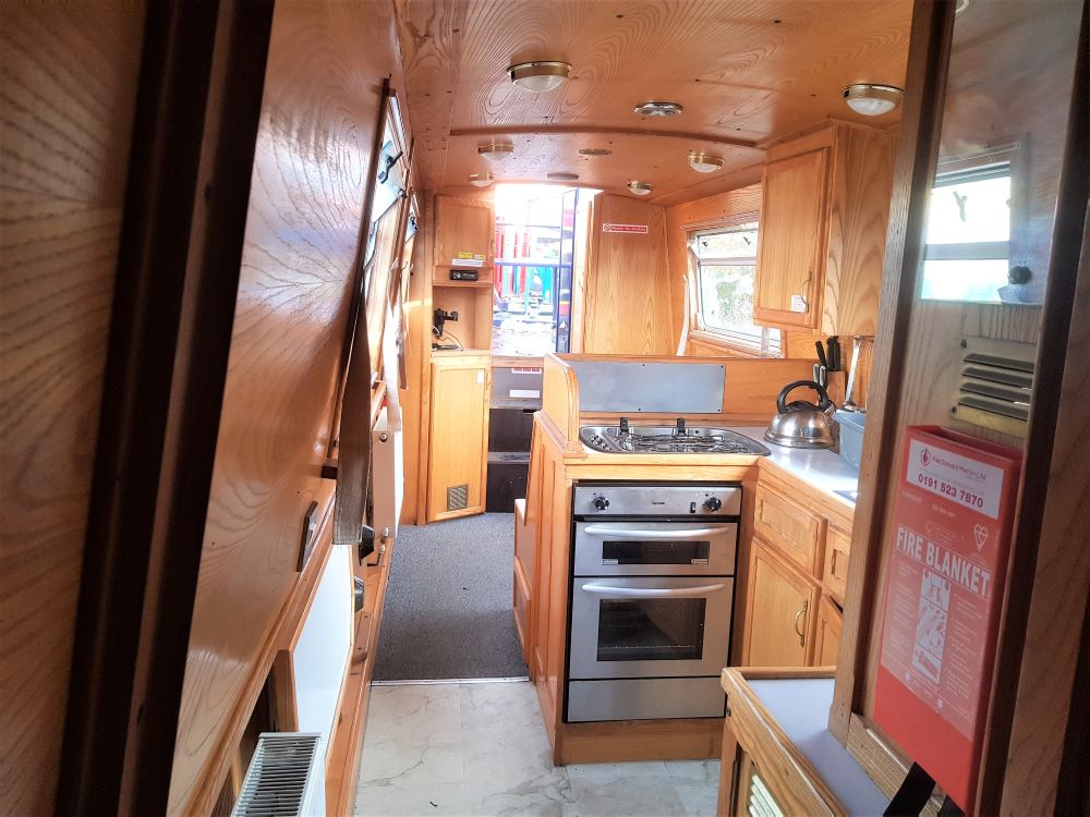 ABCBoatSales's tweet photo. Would you like to possess the Little Demon?? https://t.co/WgSQTAcNSC #LittleDemon #WorcesterMarina #ExHireFleetBoat #HolidaysAfloat #LiveAboard #LifesBetterByWater #Narrowboats https://t.co/DaeYFtDhts