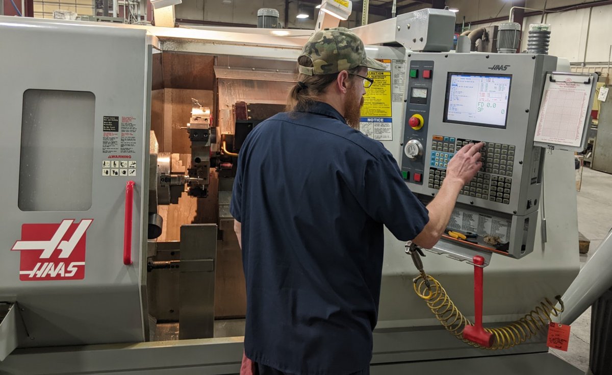General Machine and Tool Company, Inc. will invest nearly $4M to expand its headquarters in Elizabethton.

Through the expansion, the full-service machine part manufacturer will create 25 new jobs at its Judge Don Lewis Boulevard facility in Carter County. tnecd.com/news/governor-…