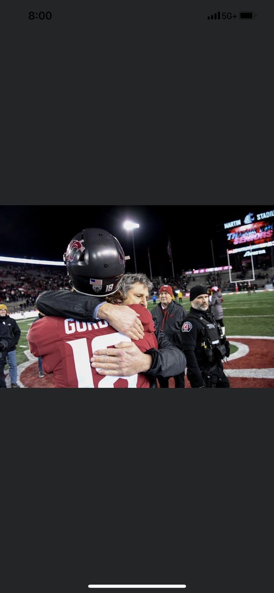 rgordon12's tweet photo. RIP Coach Leach 🙏🏈 Thank you for everything you did for my son and so many others that had the privilege of playing for you and knowing you! https://t.co/qOMtO6VWJm