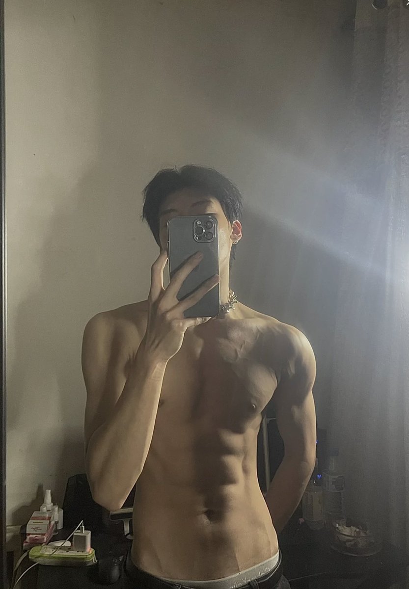 Zxin_2002's tweet photo. https://t.co/I13LLYsFbJ