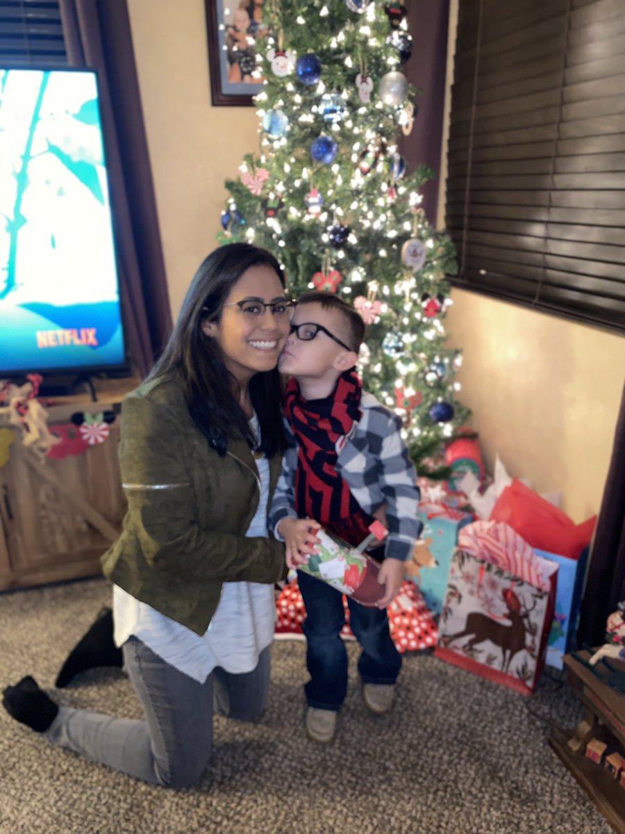 MandyCastillo's tweet photo. I love this boy. https://t.co/4gcIteunuh