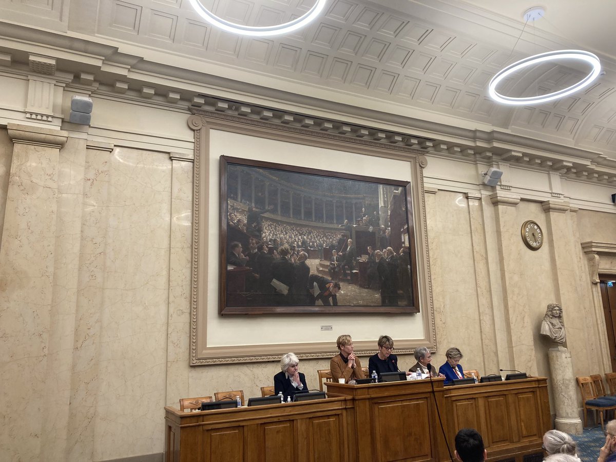 MouvementduNid's tweet photo. Colloque organisé par la #DDFsenat et #DDFAN https://t.co/1WmfQCNzP0