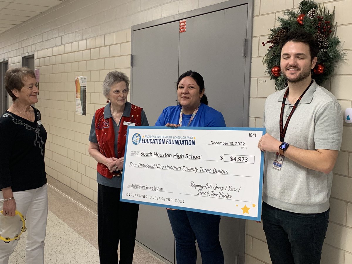 SHHSTrojans's tweet photo. Congratulations to our Prize Patrol PISD Education Foundation grant recipients. This money will go towards programs for SHHS students. Thank you to the PISD Education Foundation for making this opportunity available to out school community! @PasadenaISD_TX @jsaavedra1775 https://t.co/zsNwkCSOzC