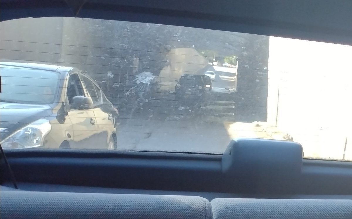 VillaDeCortesBJ's tweet photo. Somos los vecinos quienes limpiamos y habilitamos un ciclocarril. 
¿Qué ha hecho @SacmexCDMX,  @GobCDMX y @BJAlcaldia para rehabiltar el bajopuente de Niños Héroes y Fernández del Castillo?
Nada, absolutamente nada. 
Así lleva una semana inundado.😡 https://t.co/ouTRA0Ch33