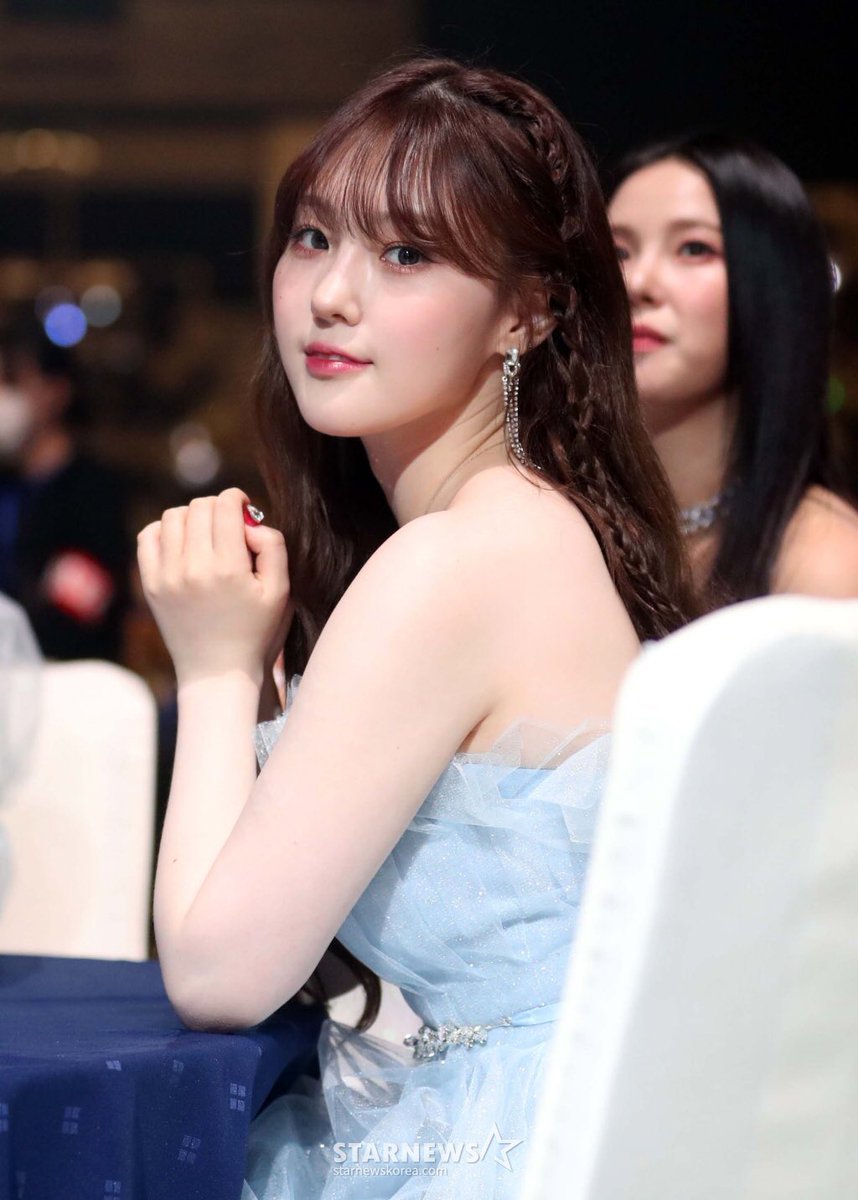 picschaehyun's tweet photo. so stunning https://t.co/8SdN4pyAvI