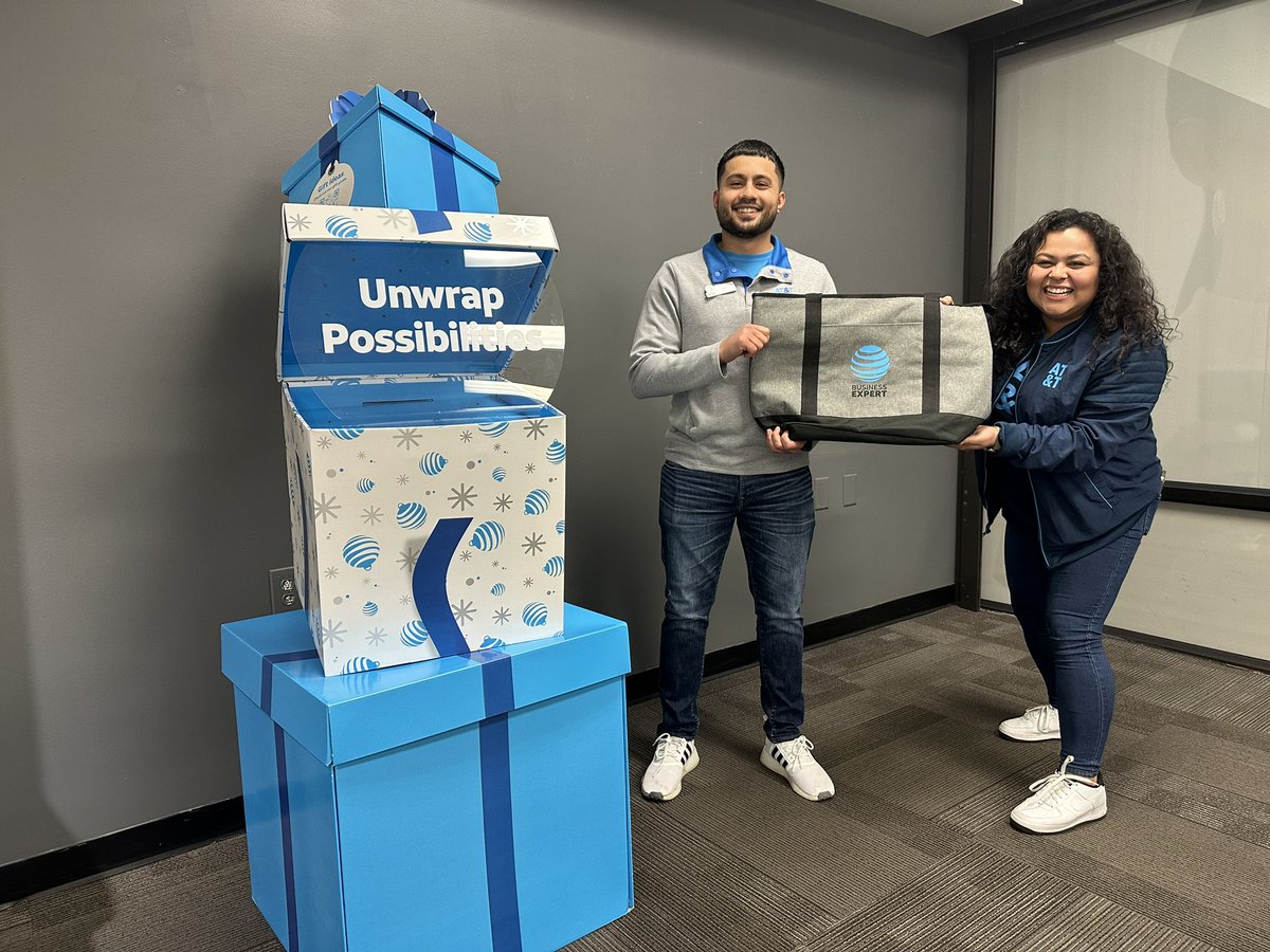 EddieJ08's tweet photo. ๐จBUSINESS & FIRSNET Expert๐จ Congratulations to @ParisLebron95 for becoming a #2022BusinessExpert & #2022FirstNetExpert for the University SFL location @Saraisorto_ @tonibraxton44 @One_FLA #attemployee #LifeAtATT https://t.co/baCaZGwWnu