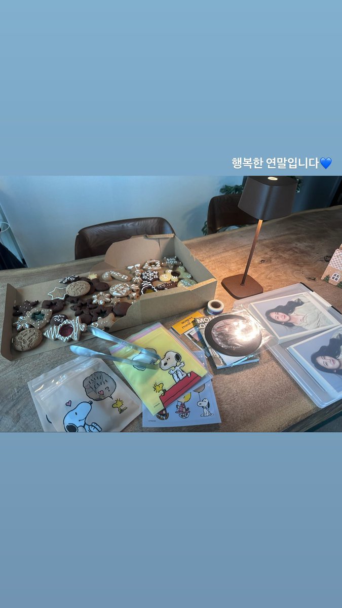 ye___118's tweet photo. [221214] #옌스타스토리 #신예은 #shinyeeun https://t.co/KvFXrxZiML