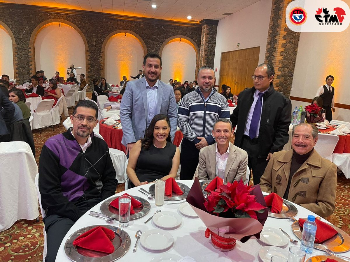CTMQueretaro's tweet photo. 🙋Don Miguel Rodríguez Maciel y el asesor legal Alfonso Alvarado asistieron al festejo de Fin de Año del sindicato de ITP Aero. 🏭⚙

Reacciona con un me encanta si perteneces a la empresa ITP Aero.🏭

https://t.co/qUYc2OUU6X

 #CTMQuerétaro #ActitudCTM #CTM #ITPAero https://t.co/iIxG5vm0NT