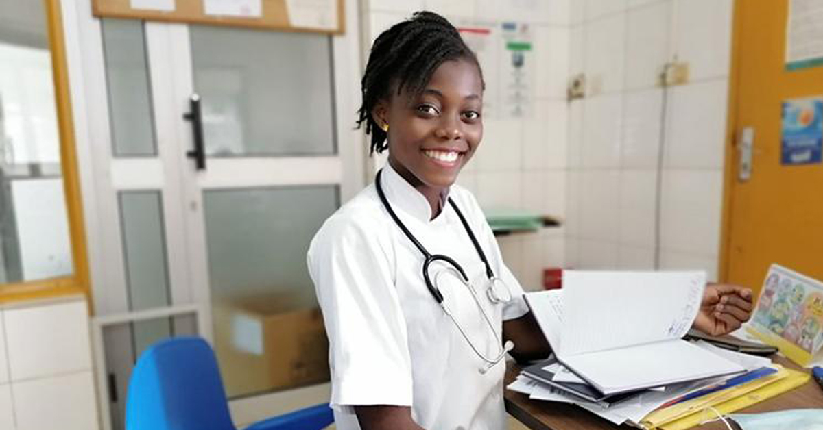 ReadersDigestCA's tweet photo. Day 6 of Giving: Health care training for women. Your gift will provide training for various health care roles, helping the most at-risk children and women receive the care they need. Donate today. 
#planinternationalcanada
#giftsofhope
#sponsored
https://t.co/71OkQT7riq https://t.co/pdmxArx0Br