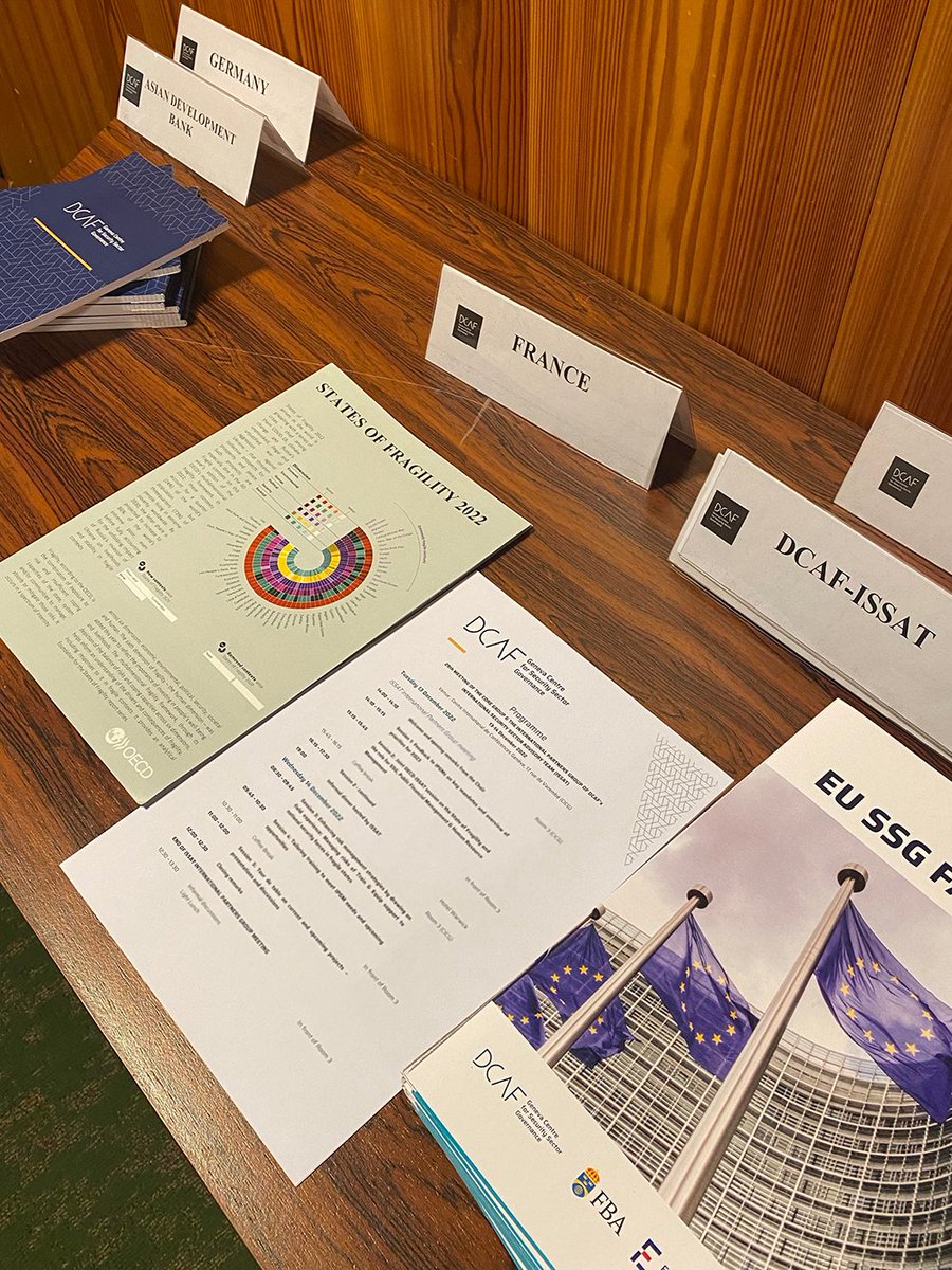 DCAF_Geneva's tweet photo. Thank you to #ISSAT International Partners’ Group for joining us on the first day of the 29th IPG meeting. We look forward to continued enriching discussions tomorrow on #risk management and #training.
#ISSAT #IPGMs #SSGR https://t.co/O2CDw0Z4ce