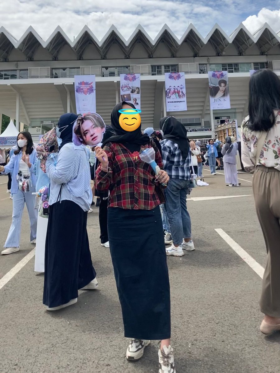aivalinluv's tweet photo. @treasuremenfess cosplay asahi sm jehyuk🙏🏻 https://t.co/cplVRf8OGn