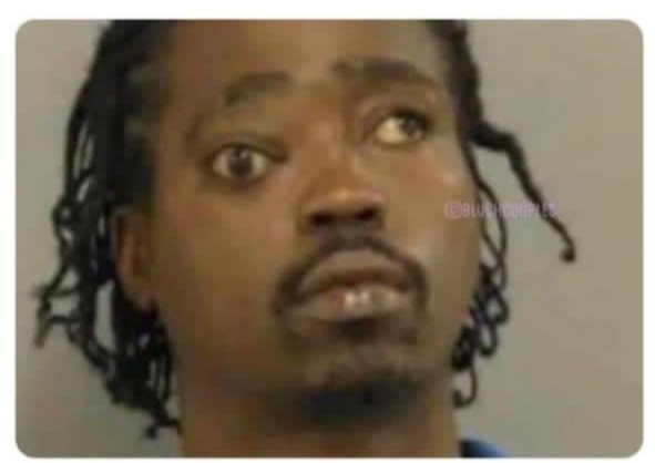 Her: Look at my eyes and tell me "I Love You"
Me: