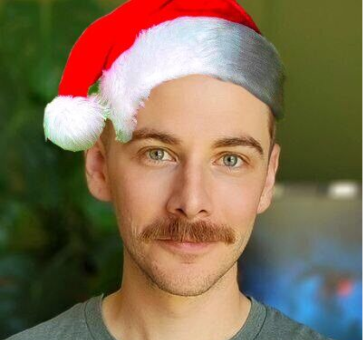 multiversxmas's tweet photo. Dear #xCommunity,

Today, please join us in celebrating the man who made a name for himself and @ElrondNetwork on #TikTok and has educated countless people on #crypto &amp; blockchain through his videos his NFT projects!

Happy birthday, @macklorden__!🎂

#MultiversXmas #xMas https://t.co/5NoRmgAcDY