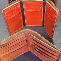 StoneFieldVa's tweet photo. Lillyfield Leather makes a wide assortment of leather products. You can meet Suzanne and see all the products available from Lillyfield Leather at the Buckingham Christmas Market. 18440 E James Anderson Hwy, Dillwyn, VA 23936
8AM to 1PM, Decemnber 17. #buckinghamchristmasmarket https://t.co/CituBmybN3