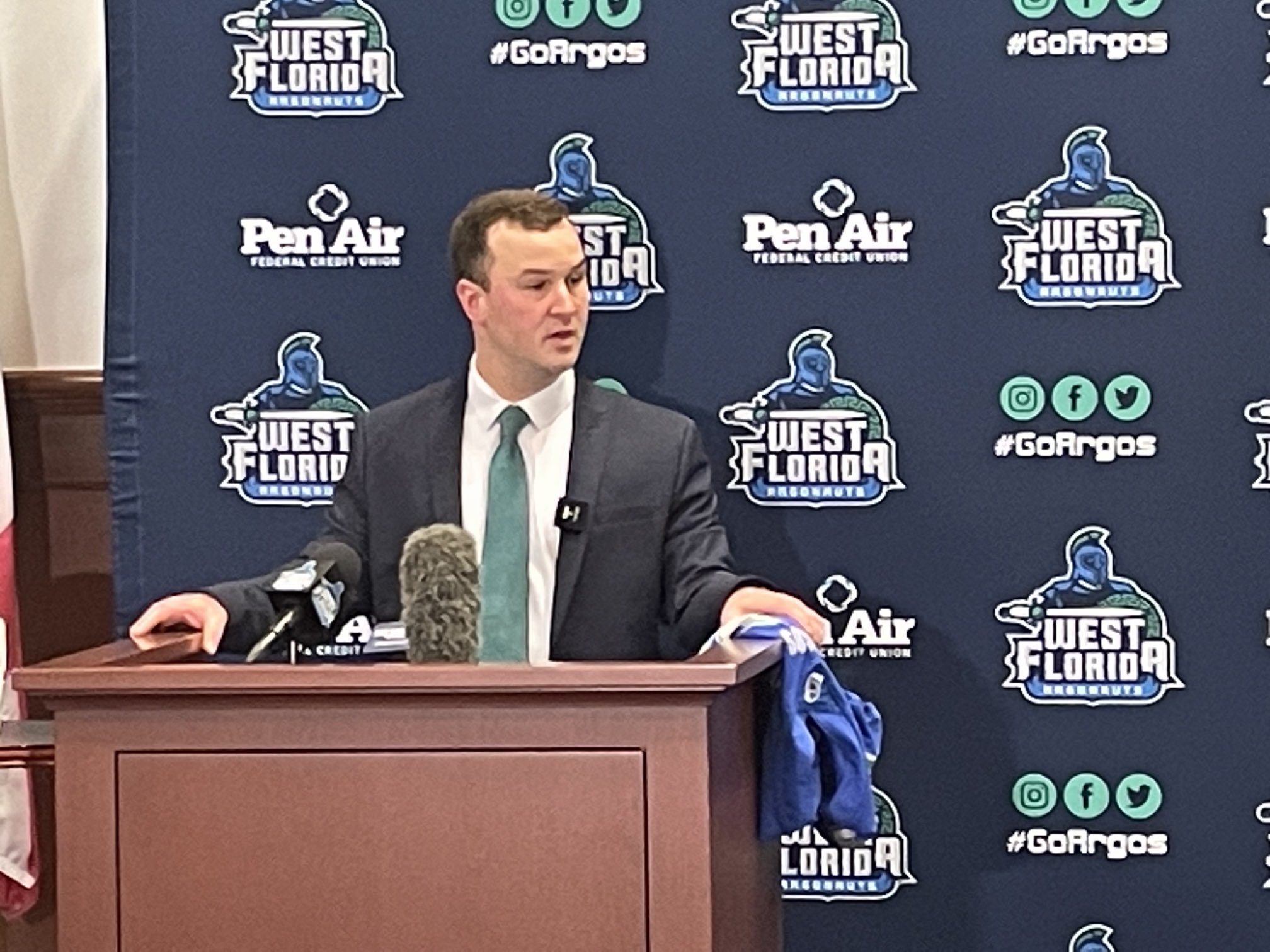 Dan Shugart on Twitter "Former UWF QB and assistant coach Kaleb Nobles