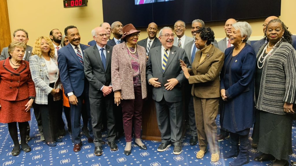 TheBlackCaucus's tweet image. Tonight, we celebrated the retirement of our dear friend and colleague @GKButterfield known to us and so many as the honorary Historian of the CBC.
We celebrate you and your legacy, Congressman and we look forward to what’s ahead!
Truly a gentleman and a scholar.