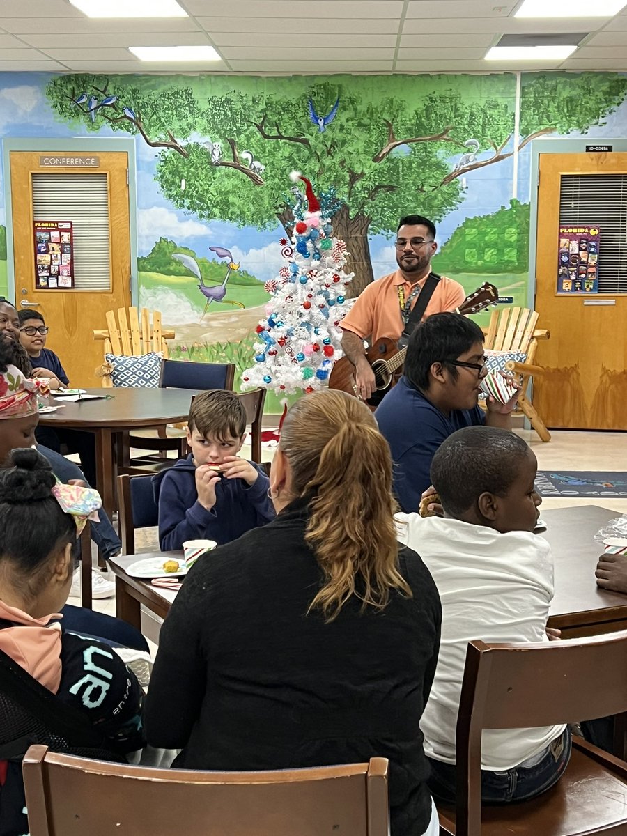 Robinson Elementary tweet media