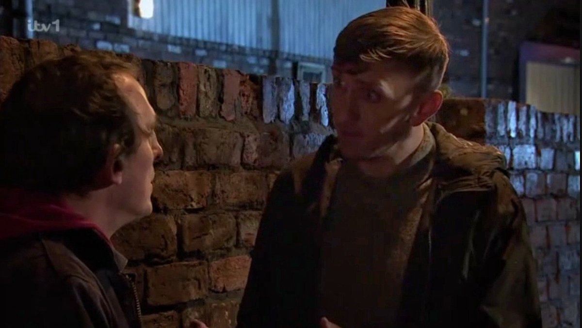 Phil_McGuinness's tweet image. It was lovely being back on @coronationstreet last night.

Martin Hancock (Spider 🕷) is so lovely to work with too!

Everyone made me feel so welcome.

#corrie #acting #wetherfield