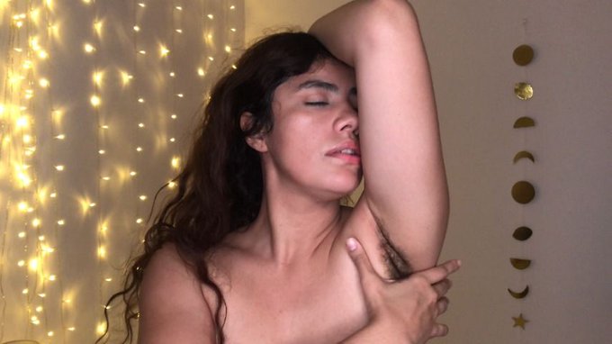 Sold my vid! Tasting my yummy hairy armpits https://t.co/TpqCNGxOMX #MVSales https://t.co/iLYPBvyDbA<a href="/tag/mvsales"class="tags"><span>#mvsales</span></a>