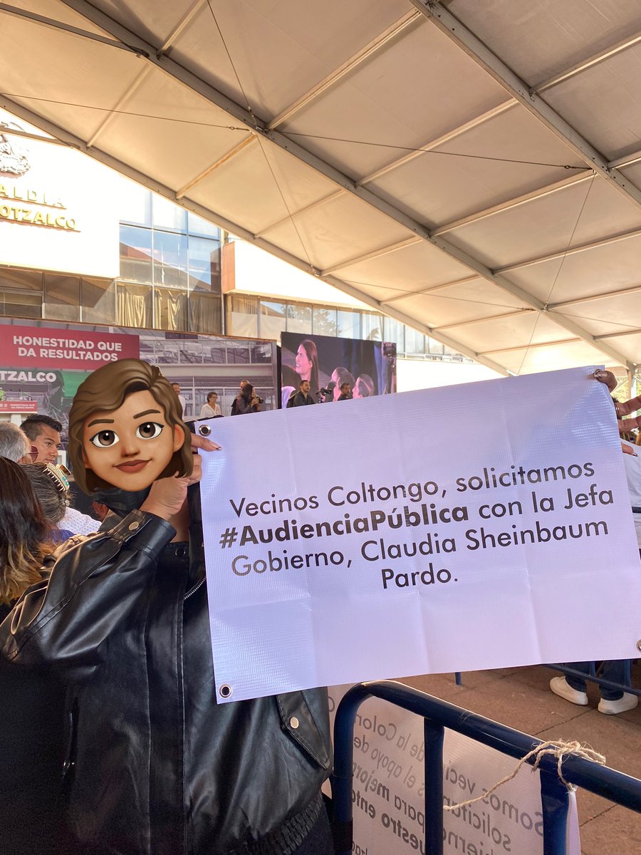 VecinosColtongo's tweet photo. @reformaciudad llevamos casi tres meses solicitando una #AudienciaPublica con @Claudiashein para exponerle nuestra problemática, la buscamos en su #4Informe en @AzcapotzalcoMx y quedó en atendernos. Requerimos atención #URGENTE en #Coltongo. https://t.co/jXFjYr9veG