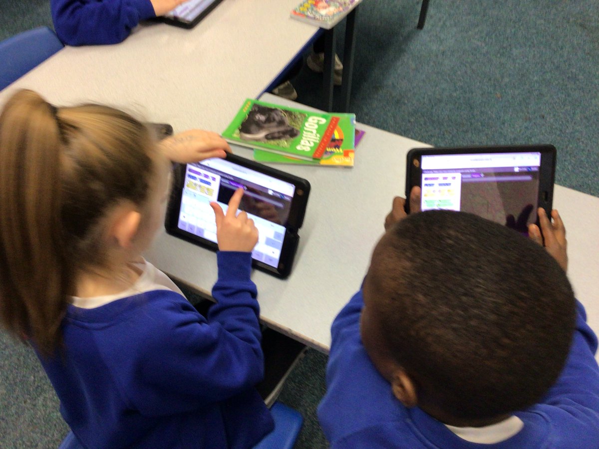 MrWongWW's tweet photo. In computer, children have been following instructions and creating a game on @purpleMash. They have been debugging their algorithms to ensure they are able to move on to the next challenge. #WWPAComputing https://t.co/Gq1yuVUGLU