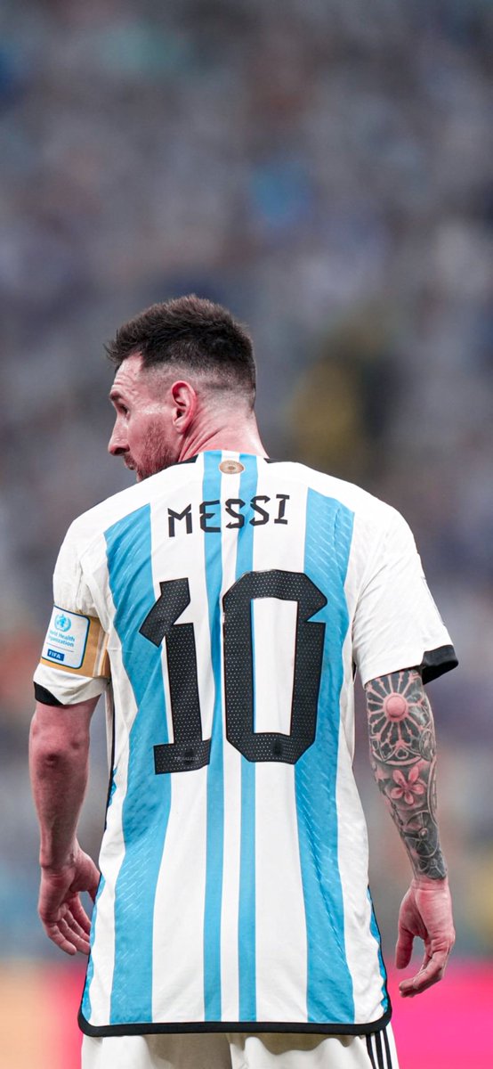 5aledz_'s tweet photo. 4k #Wallpapers
The Best In The World ᴸᴱᴼ ᴹᴱᔆᔆᴵ 🐐🇦🇷
#FIFAWorldCup #ARGCOR https://t.co/3ESeKIXxpM