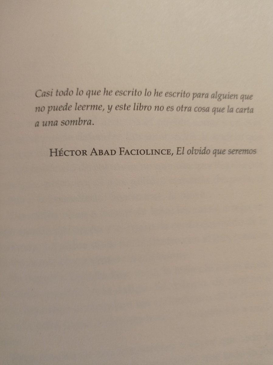 AnaBolena33's tweet photo. Cuántos secretos entre palabras eternas albergan los libros. https://t.co/eJADPPXC7C