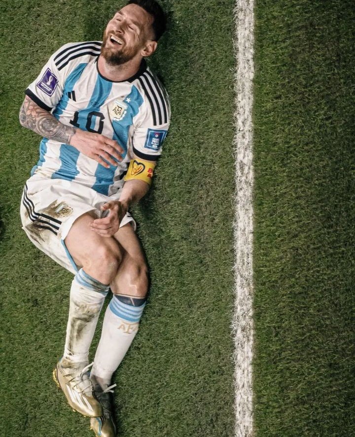 MÍRALO, MIRALOOOO, ESTA FELIZ!