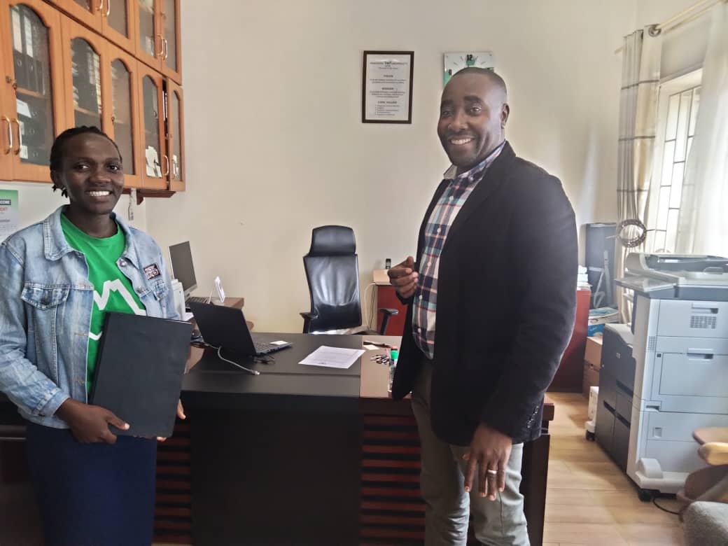 MwaresProject's tweet photo. Congratulations to our Masters student from @Makerere, Nakyazze Lindah who has submitted her final copy of the thesis for repositing. 
She now awaits graduation early next year. 
As MWARES  glad to have supported her in this journey. 
@WUR https://t.co/4q2v0CNV5f