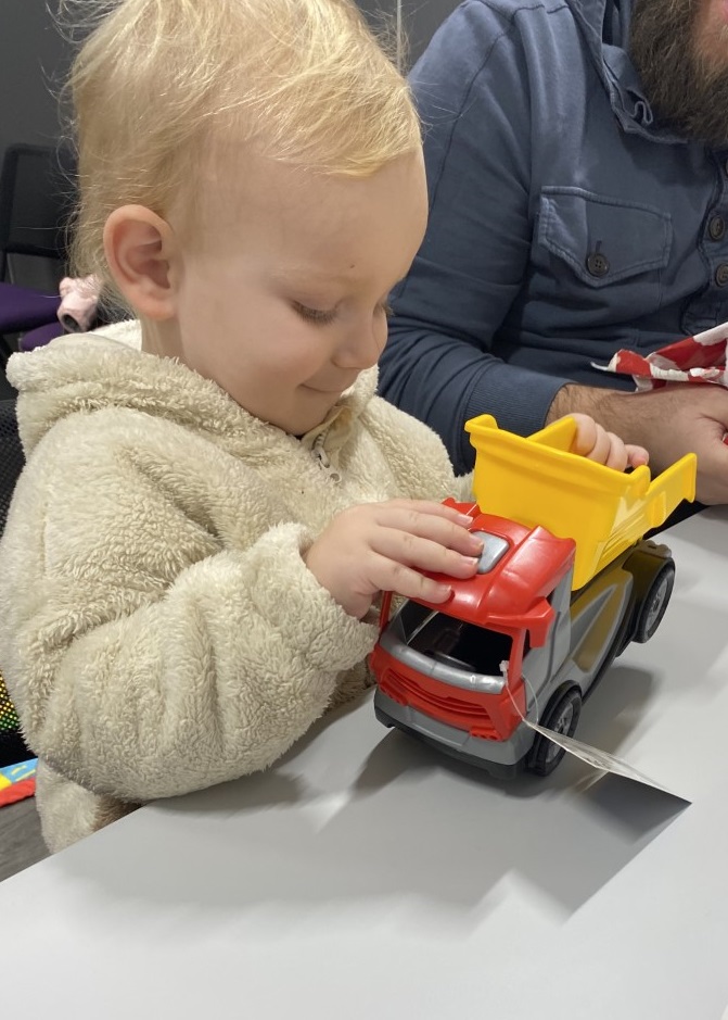 YMCAHumber's tweet photo. We want to say a huge thank you to the team at #NSPCC for donating lots of toys which we have gifted to the children at our parent and toddler group. 

These gifts are brand new #toysdonated to the NSPCC by the local community, and we are thankful to be able to pass these on! https://t.co/wo187BWm1T