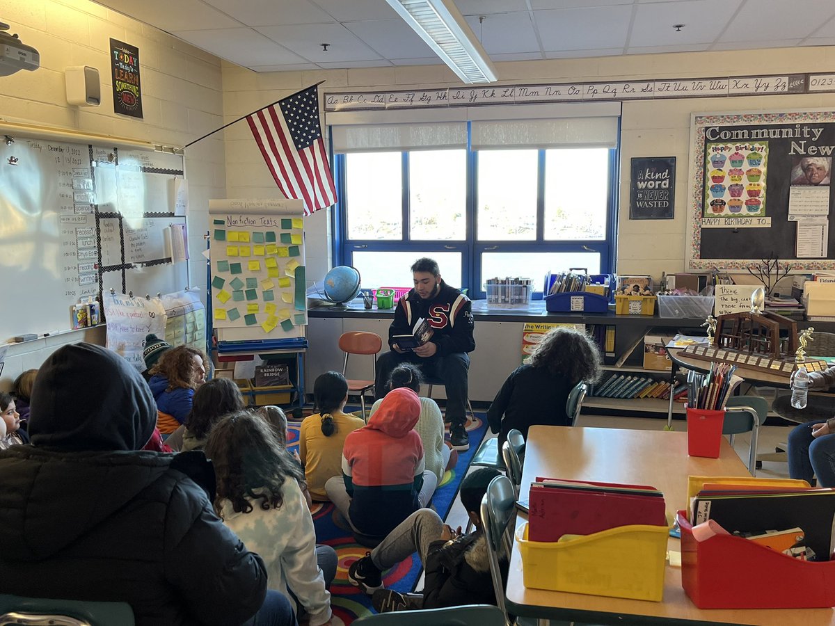 Witches Sports (@witchessports) on Twitter photo It was great to for some of our athletes to read to <a href="/SalemSchoolsk12/">Salem Public Schools</a> Carlton Elementary Students today! <a href="/seanstellato/">Sean Stellato</a> #GoWitch It was great to for some of our athletes to read to <a href="/SalemSchoolsk12/">Salem Public Schools</a> Carlton Elementary Students today! <a href="/seanstellato/">Sean Stellato</a> #GoWitch