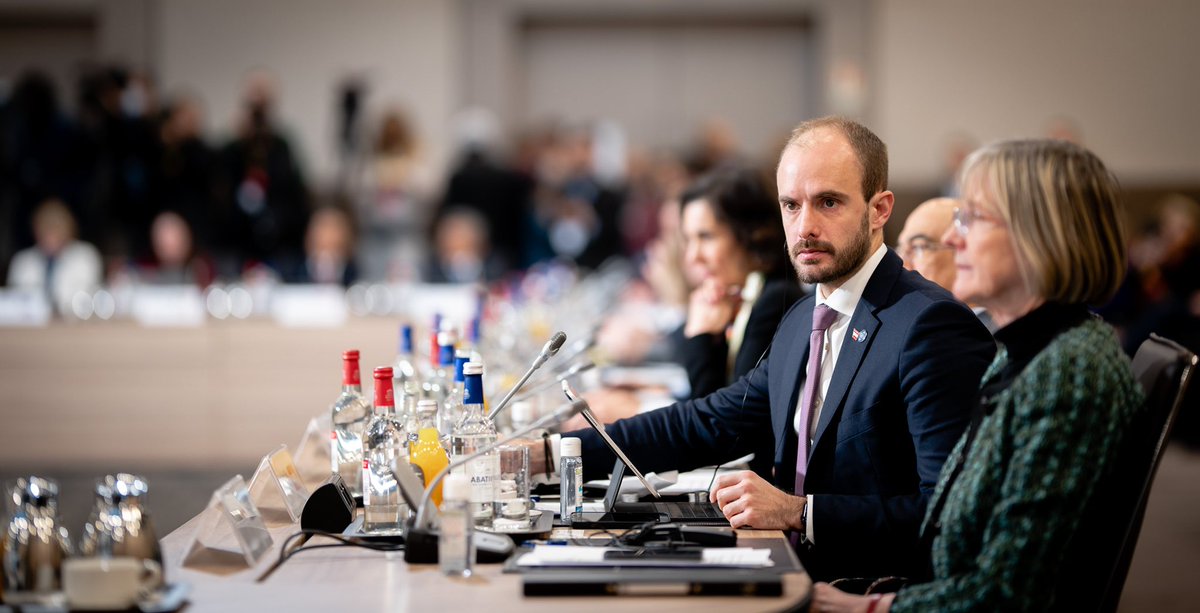 Florian Tursky tweet media