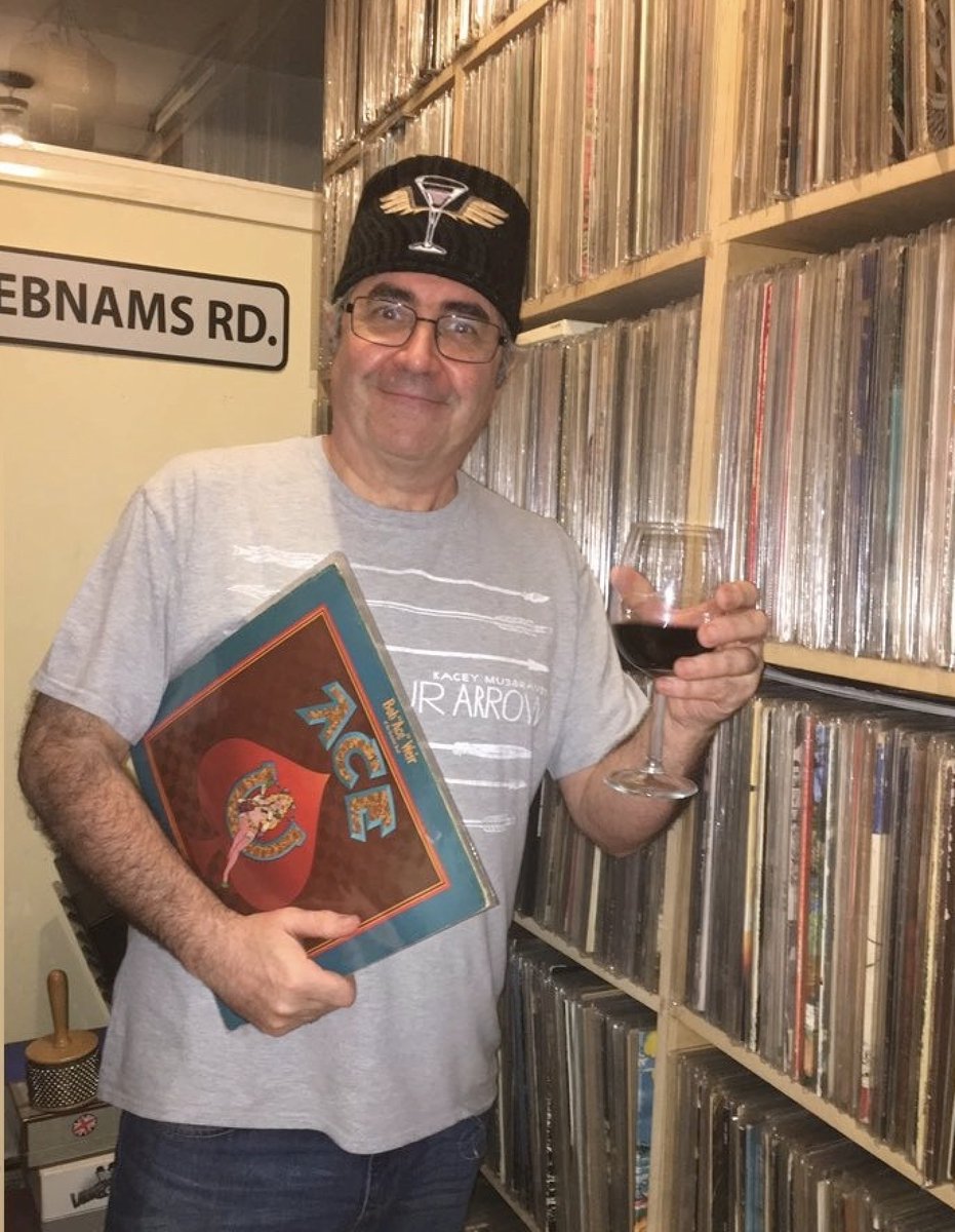 prodnose's tweet photo. ATTENTION!
At EVERY DATE on my 2023 tour, one astonished audience member will be gifted a VINYL ALBUM from my own collection. TRUE LIFE! WHAT A DEAL!
#GoodGame #HelloScotland #GoodEveningEveryone
Tickets: https://t.co/SjLQAz1Yj2 https://t.co/XrZDBsyF5P