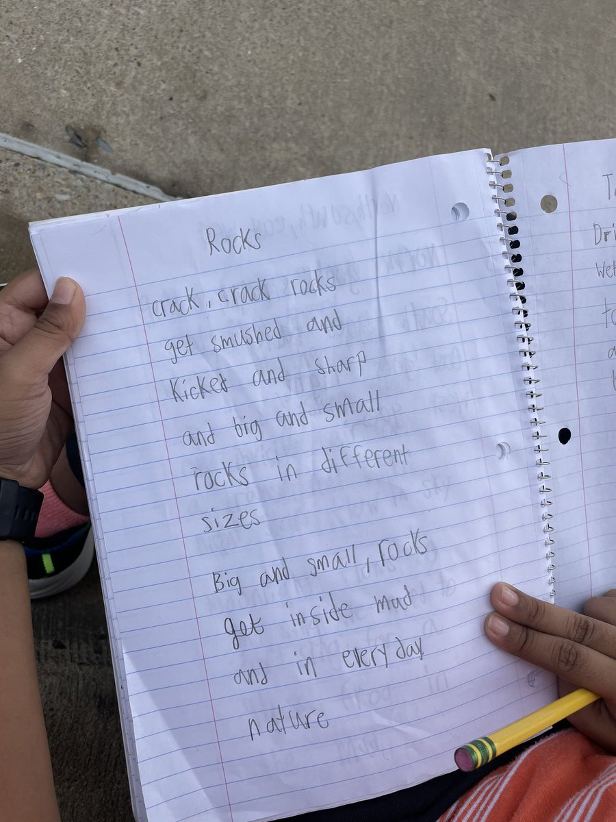 TeamTroeger's tweet photo. My #AllenThird poets are observing their surroundings outside today to spark inspiration for their own poems! #OurAllenLegacy @allenelem https://t.co/cuQXyBYoAK