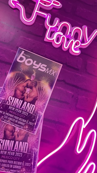 Amigos! ? Funny Love SEX SHOP, en Centro Histórico de CDMX, es ahora un candente punto para ir por @revistaboysmx