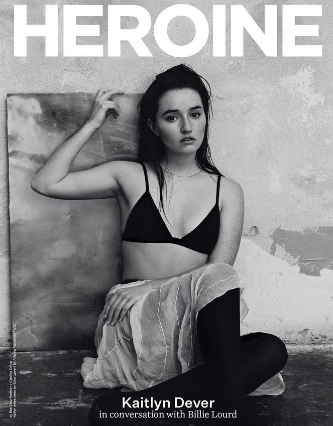 Go check out <a href="/heroine_mag/">HEROINE MAGAZINE</a> with <a href="/KaitlynDever/">Kaitlyn Dever</a> on the cover. She is on fire!! #Issue17 #LoveHer