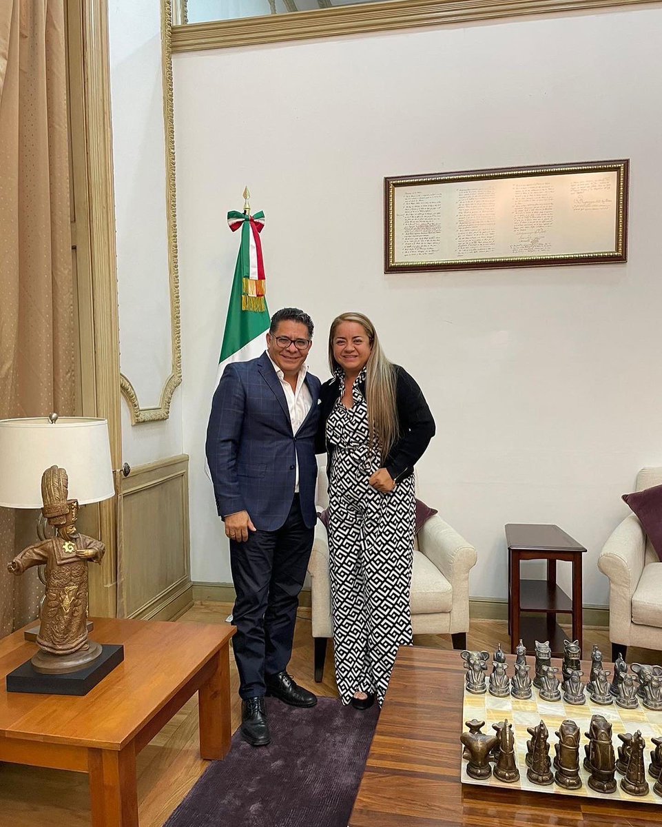 gerardohma's tweet photo. 📣 Junto a nuestra compañera Caty Ríos y en compañía de la Regidora Paty Toledo, con nuestro líder y referente en Morelos, Rabindranath Salazar, coincidiendo en el mejor trabajo para el bien de #EmilianoZapata, #Temixco y todo #Morelos. 📣

#RSS24 https://t.co/4BNqi51xgl