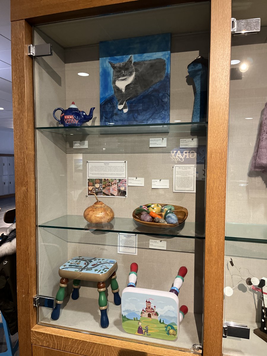 UnfinishedEd's tweet photo. Celebrating the amazing talents &amp; creative interests of our faculty &amp; staff. Now on display; painting, watercolor, drawing, sculpting, sewing, roving, stabiles, carving, printmaking, photography, &amp; more, our faculty &amp; staff do it all! 

 @GilmanSchool @mdartscouncil https://t.co/7V3iO1qAHV